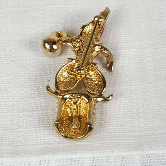 Vintage Castlehill Gold Tone Clown On Drum Red Enamel Hat Faux Pearl Brooch Pin - Picture 6 of 9